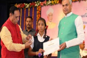On Teachers’ Day, Gujarat govt to honour 44 ‘Best Teachers’ with this award
