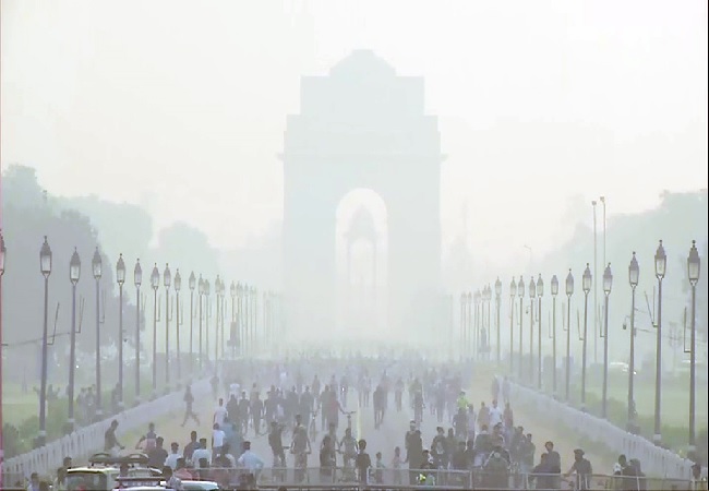 Delhi Air quality deteriorates: Layer of haze lingers over the national capital; See Pics