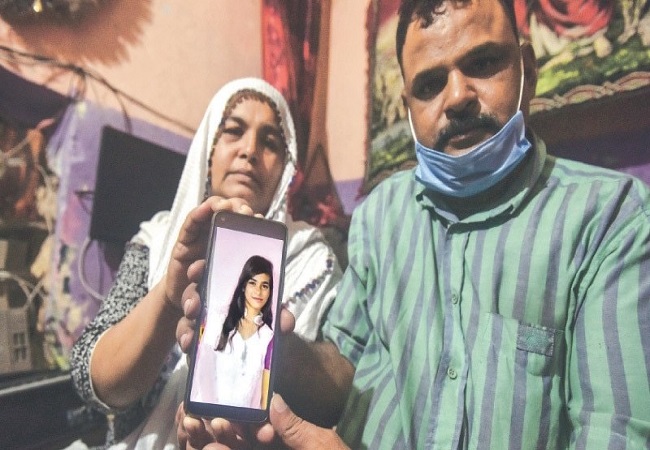 13-year-old Christian girl abducted by 44-year-old man in Pakistan, forced to convert to Islam