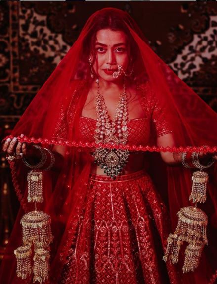 Nehudavyah Neha Kakkar Looked Drop Dead Gorgeous In A Red Bridal Lehenga See Pics Pictures