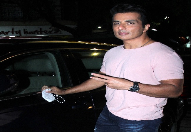 Sonu Sood tests positive for Covid-19, says his mood and spirit are super positive