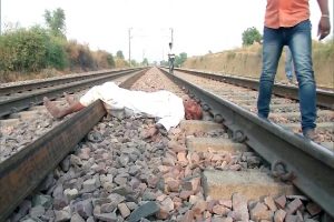 Gurjar Aandolan: Gurjar Community blocks railway track in Bharatpur to demand reservation