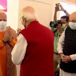 Prime Minister Narendra Modi greets senior BJP leader Lal Krishna Advani at the latter's residence on his birthday