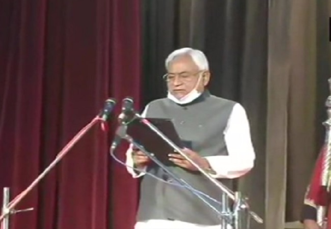 Nitish Kumar - oath as Bihar CM