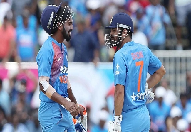 Ind vs Aus: Nobody can fill Dhoni's boots, says KL Rahul