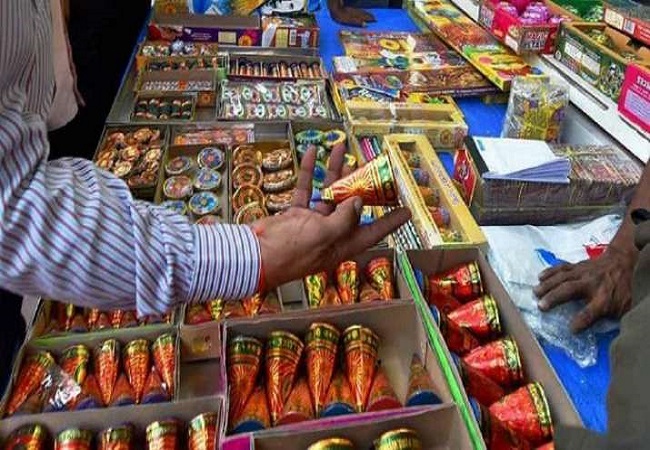 Nothing more important than preservation of life: SC refuses to interfere with Calcutta HC order banning crackers use, sale