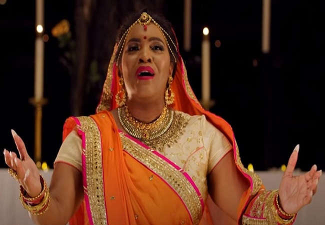 US singer Mary Millben sings 'Om Jai Jagdish Hare' for Diwali, video goes viral