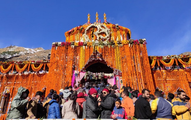 Uttarakhand: Portals of Badrinath temple to open on 18th May at 4:15 am