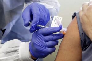 UK regulator approves Oxford/AstraZeneca COVID-19 vaccine