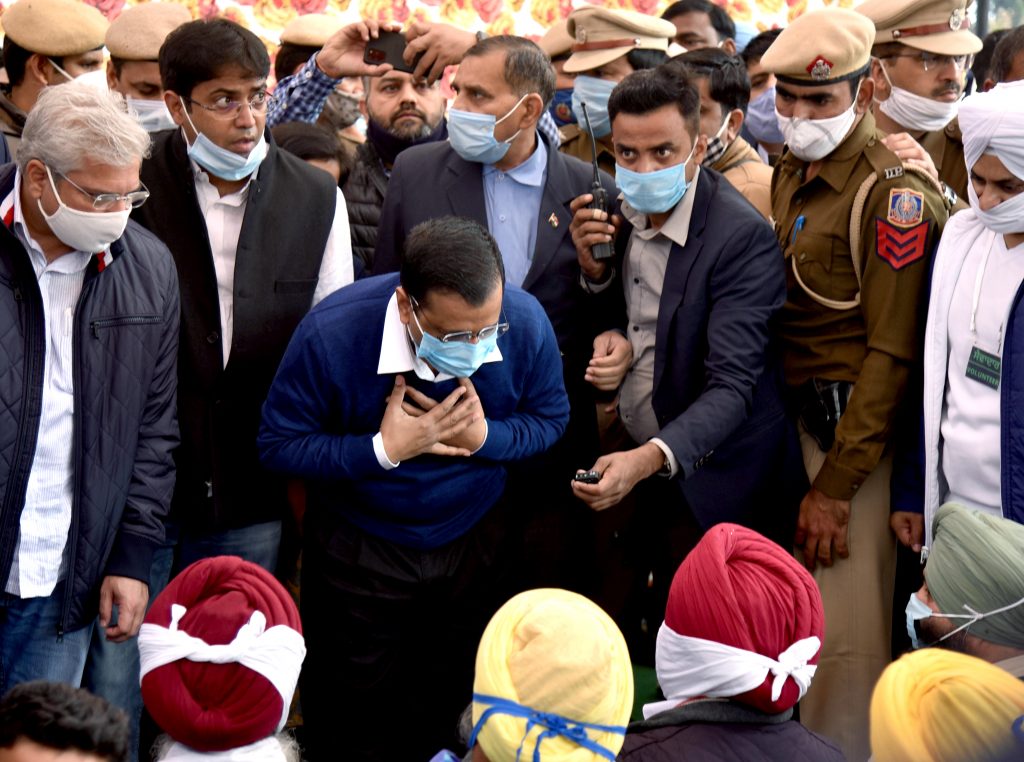 Delhi Chief Minister Arvind Kejriwal visits Guru Teg Bahadur Memorial