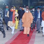 Chief Minister Yogi Adityanath inspects a night shelter in Varanasi