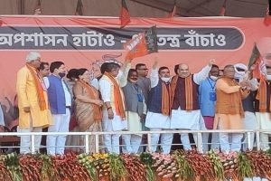You will be left alone by the time Bengal goes to polls: Amit Shah warns Mamata