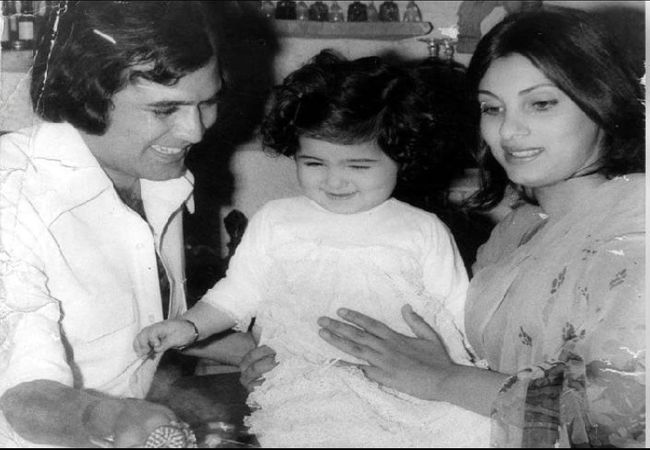 B’day Special: Some unseen photos of Rajesh Khanna with daughter