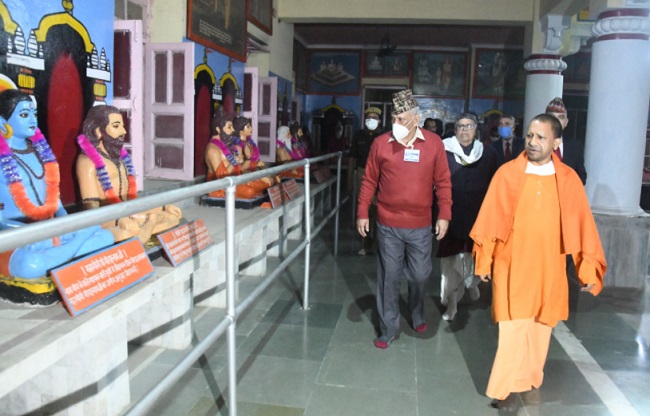 CDS Bipin Rawat , Gorakhnath temple - 1