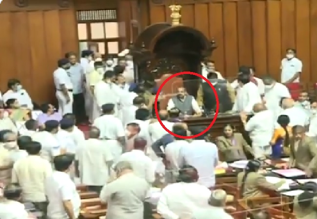 High drama in Karnataka Legislative Council: Cong MLCs forcefully remove Dy Chairman from seat (VIDEO)
