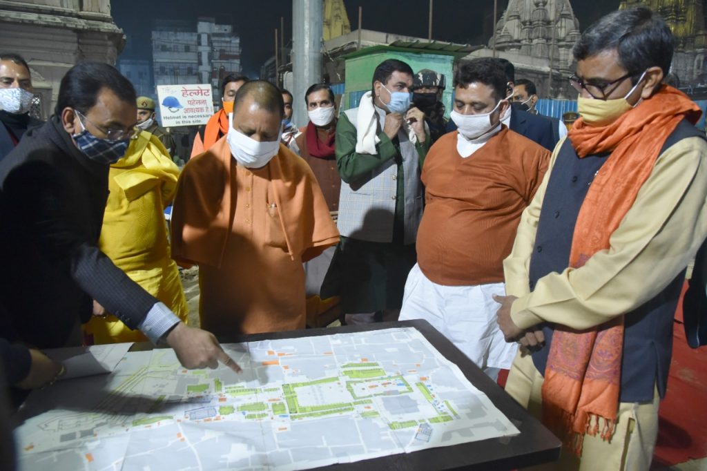 Chief Minister Yogi Adityanath inspects a night shelter in Varanasi