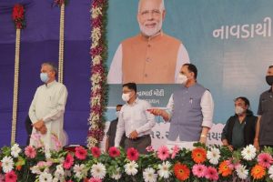 CM Rupani performs ground-breaking ceremony of Navda-Chavand bulk pipeline project worth Rs 644 crores