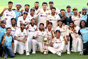 Indian squad with the border Gavaskar Trophy after winning the 4th test match and the series | See Pics