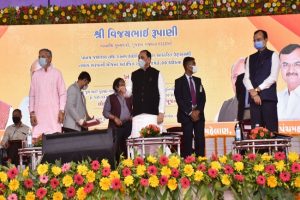 CM Rupani reiterates ‘100% tap water in villages by 2022’, dedicates Rs 47 cr water project in Dang district