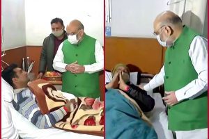 Amit Shah visits cops injured in R-day violence | See Pics