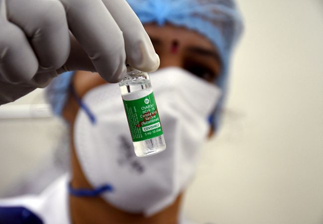 With over 20 lakh doses, India records highest single-day COVID-19 vaccinations