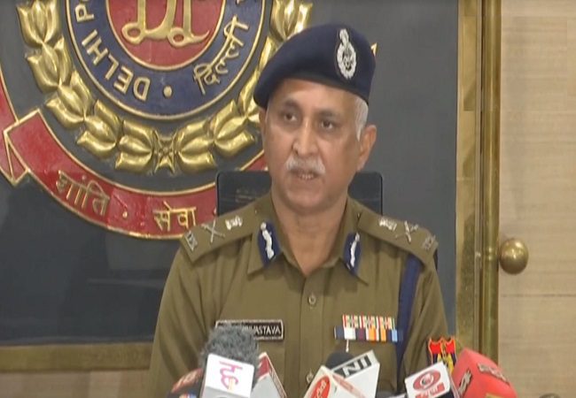 Delhi Police addresses media about farmers' tractor rally violence