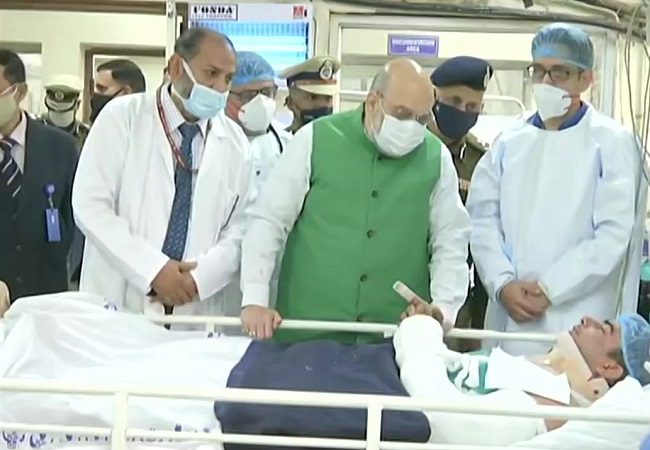 HM Amit Shah meets injured Delhi Police personnel injured in tractor rally violence