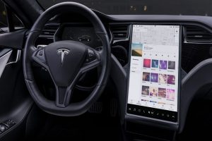 Tesla to recall 158,000 cars due to failing displays?