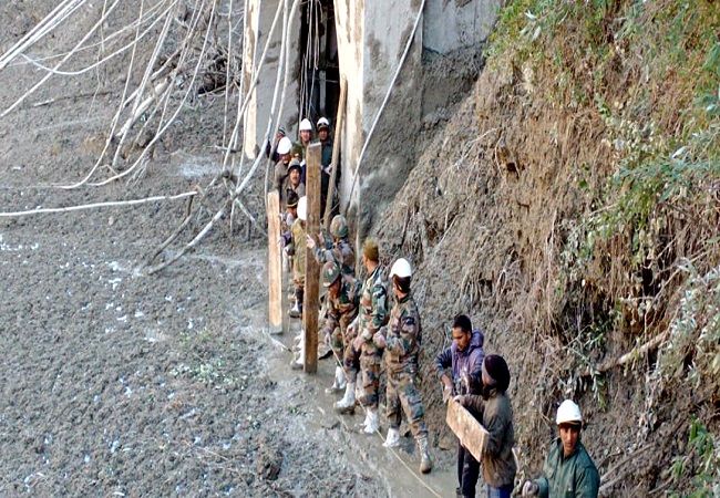 Avalanche in Uttarakhand: ITBP rescues all 16 people trapped in Tapovan tunnel