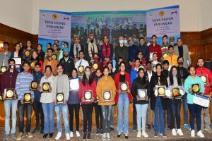 Himachal CM awards 46 students with Yuva Vigyan Puraskar