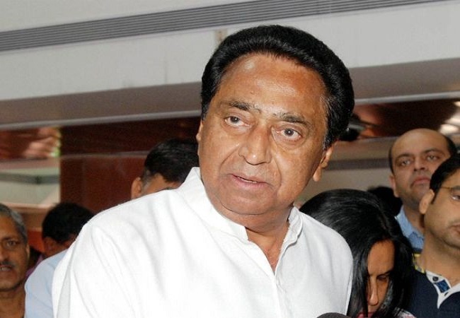 Narrow escape for Kamal Nath, Congress leaders after elevator drops
