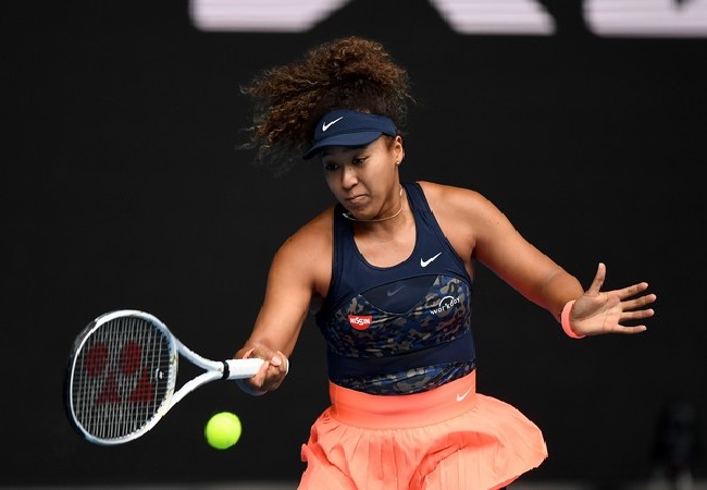 Naomi Osaka beats Serena Williams to reach the final of #AustralianOpen. The final will be played on February 20th.