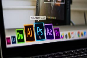Adobe allows users to share Photoshop, Illustrator projects with collaborators