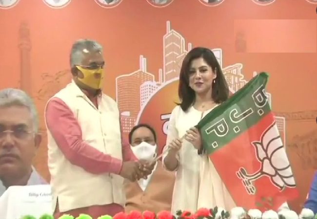 West Bengal Elections 2021: Bengali actress Payel Sarkar joins BJP