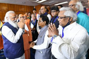 PM Modi meets community leaders, mukhtijoddhas, youth achievers in Bangladesh