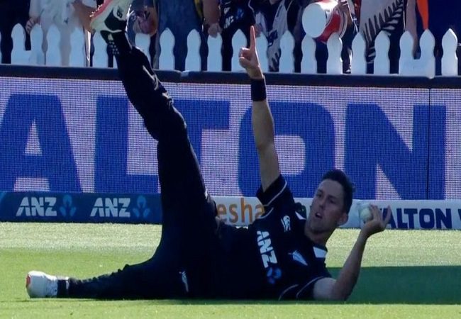 Twitterati and ICC react to Trent Boult’s unbelievable catch and pose