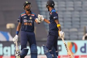 Ind vs Eng, 1st ODI: Krunal and Rahul’s blitz in death overs power hosts to 317/5