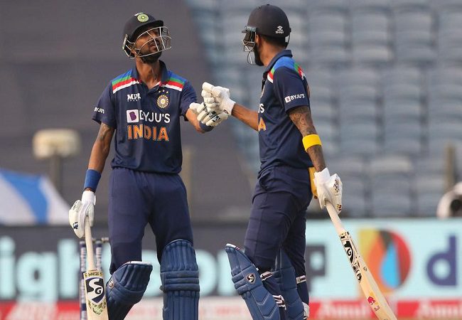 Ind vs Eng, 1st ODI: Krunal and Rahul's blitz in death overs power hosts to 317/5