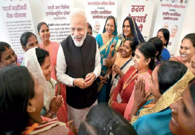 PM Modi purchases products from women self-help groups, calls for giving impetus to women entrepreneurship