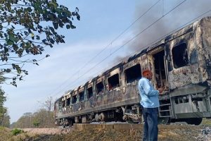 Fire breaks out in Shatabdi Express in Uttarakhand, no casualties reported