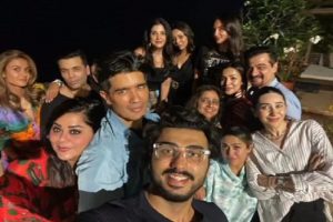 Malaika-Arjun, Karishma Kapoor, Gauri Khan and other celebrities spotted at party hosted by Amrita Arora; See Pics