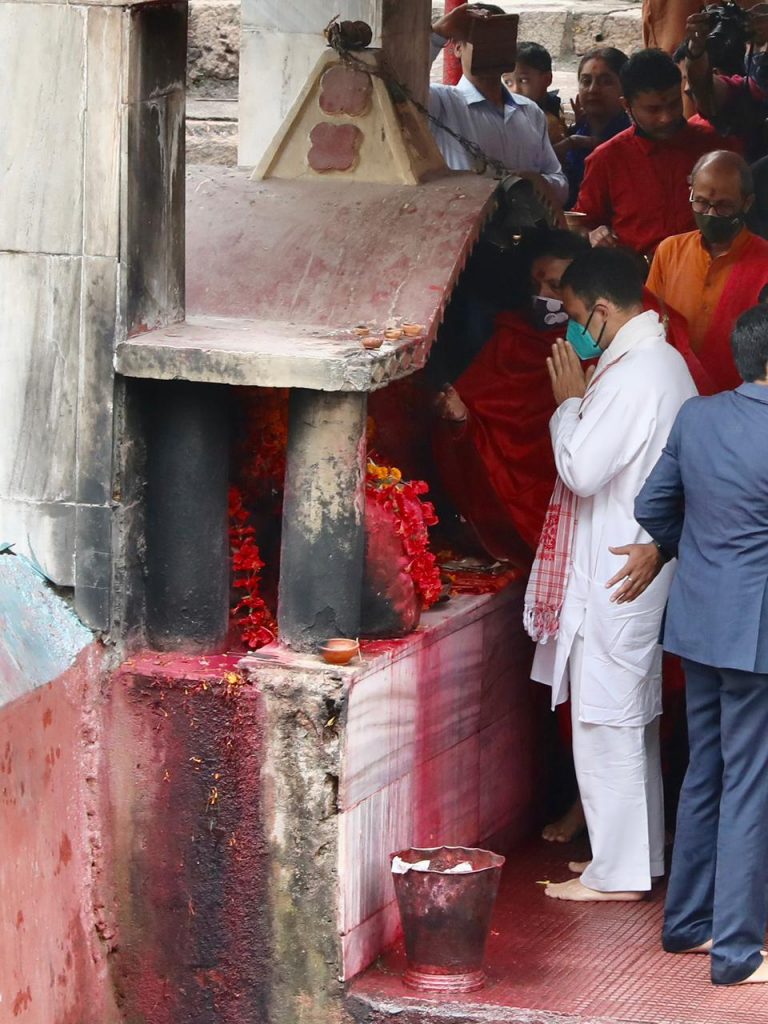 Assam Elections 2021: Rahul Gandhi offers prayers at Kamakhya Devi Temple, Guwahati; See Pics