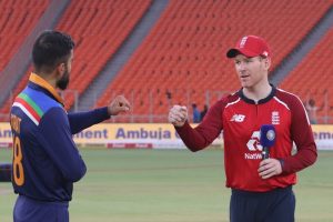 India vs England, 3rd T20: Watch LIVE Streaming, score here