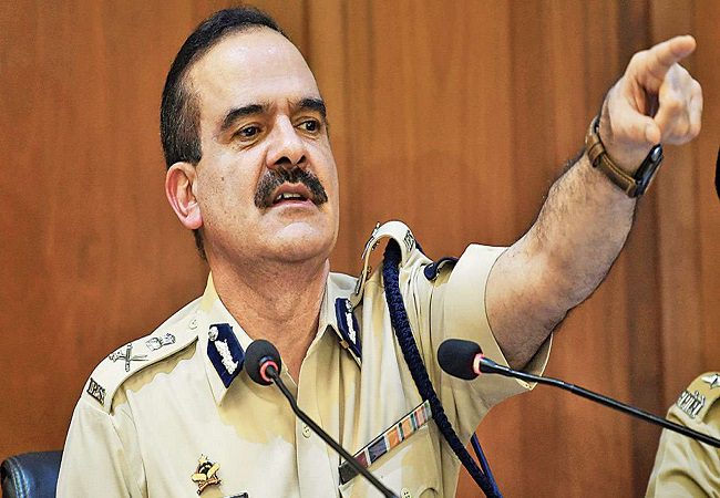 Hemant Nagrale replaces Paramveer Singh as the new Commissioner of Mumbai Police