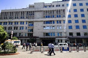 Delhi: Sir Ganga Ram Hospital sends SOS to Kejriwal govt; says only 2 hours of oxygen left