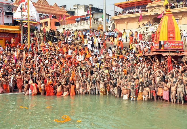Kumbh 2021: Over 30 lakh devotees take holy dip till 6 pm on second 'Shahi Snan'