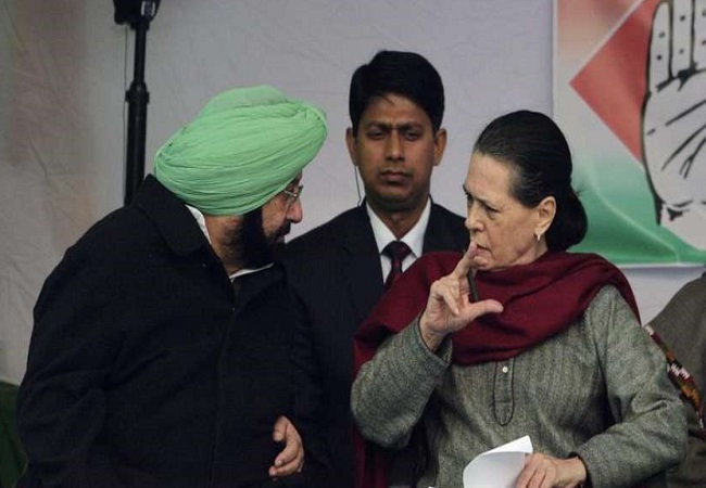 Only 5 days of vaccine stock left, Punjab CM tells Sonia at Covid review meet