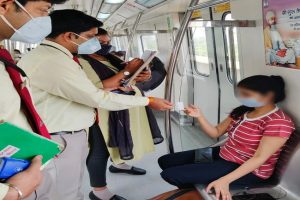 Delhi Metro’s flying squad penalises 672 commuters for violating Covid-19 rules