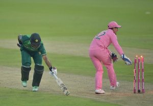 Fake fielding: How Fakhar Zaman got conned by Quinton de Kock