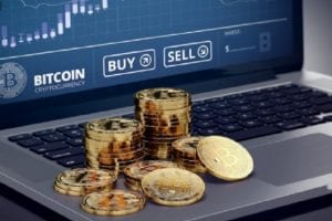 Hold or Sell Bitcoin & Dogecoin? These market experts will solve your dilemma